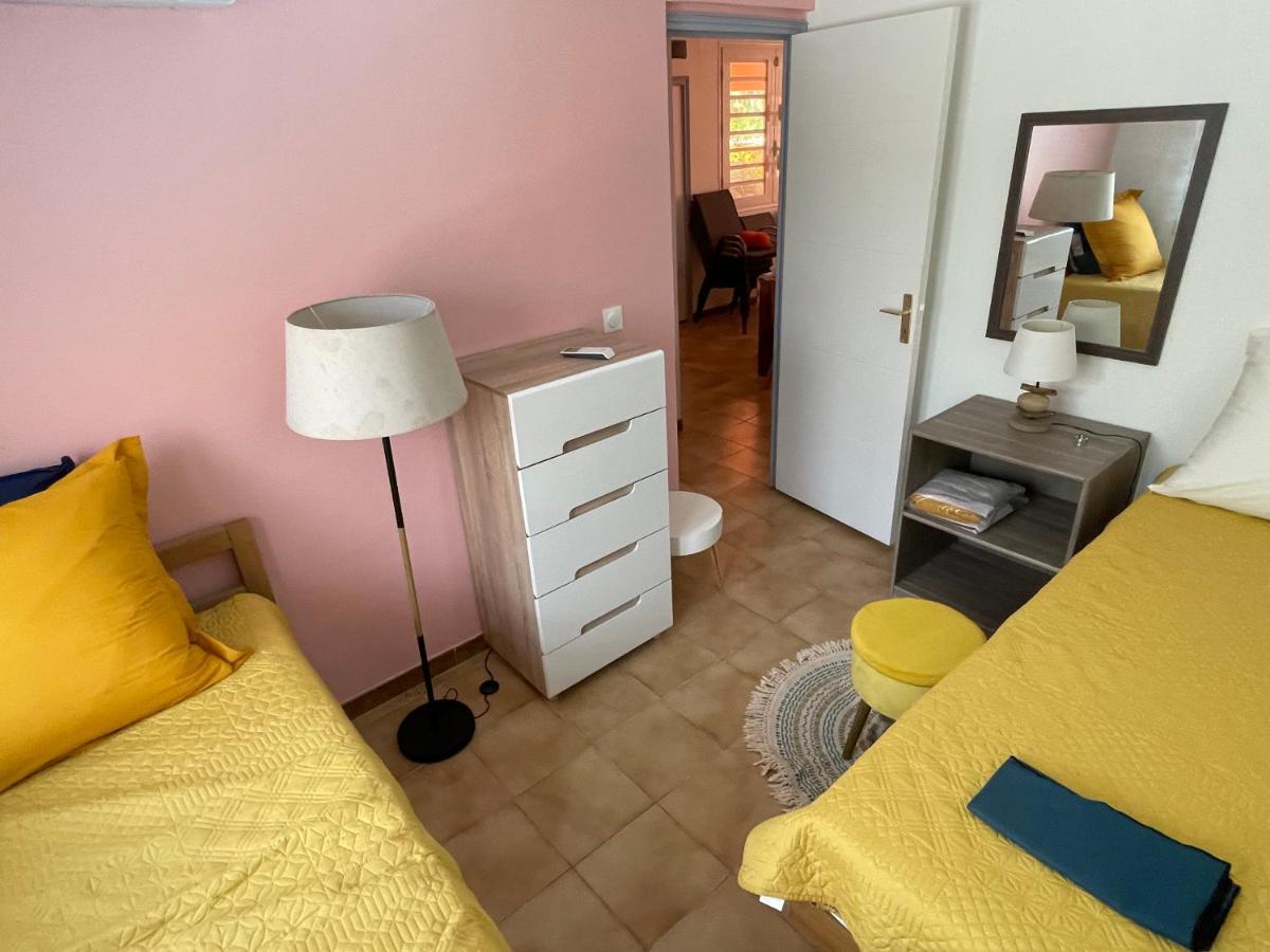 Villa Norah t5 duplex Le Robert Bagian luar foto